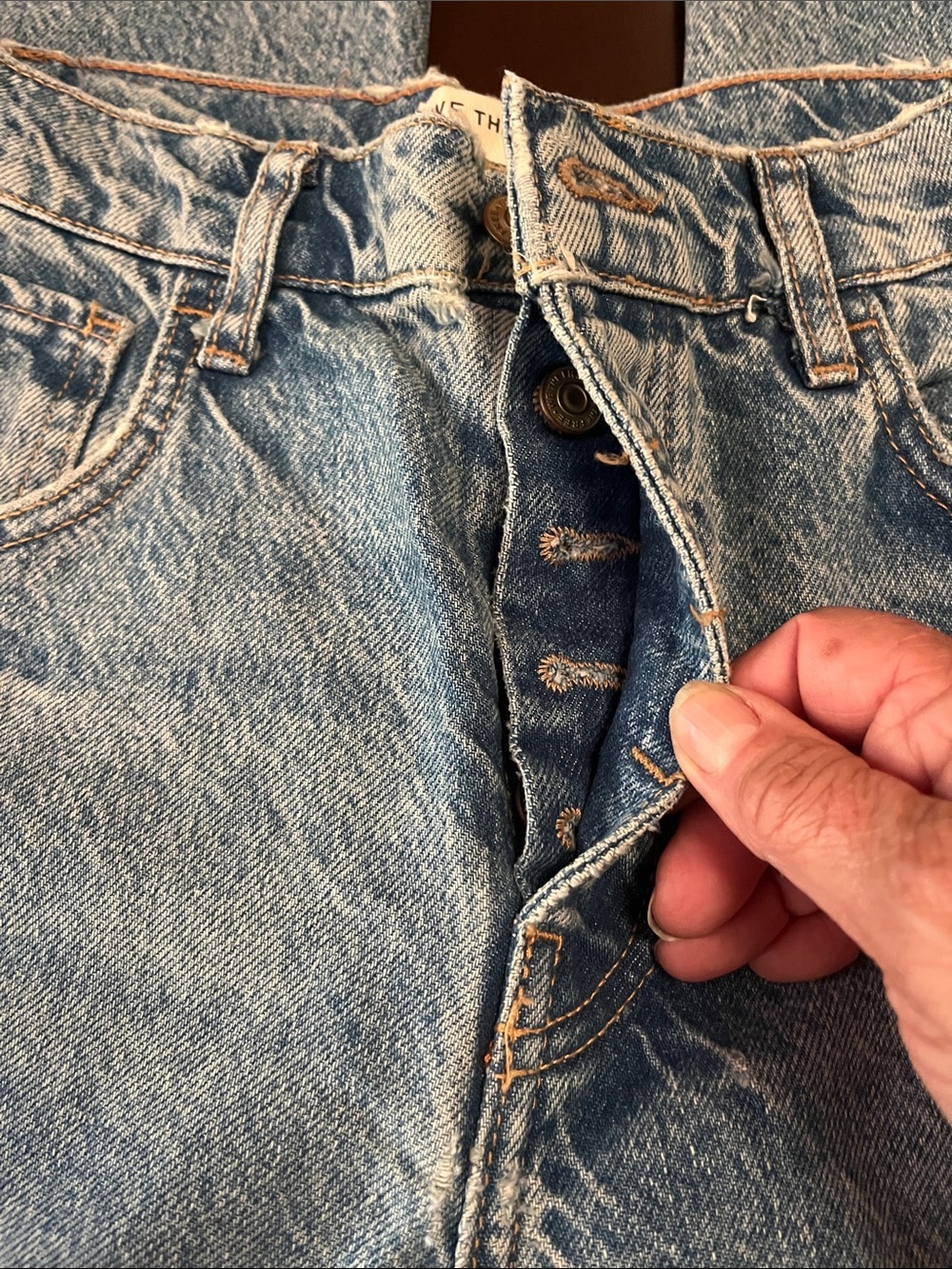 We The Free Light Blue good luck barrel jeans. With distressing  NWOT - Picture 4 of 12